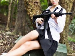 GIRLT果团网 – 对不起，我只想在观看周妍希的毛衣合集时发呆。