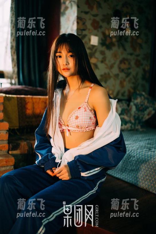 GIRLT果团网-龚玥菲 GIRLT果团网 - 最新图集:龚玥菲剧情片段,叮~~又是个“惊喜”?