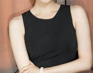 KelaGirls克拉女神 – 琦琦的厨房：图库里的撒娇版厨娘