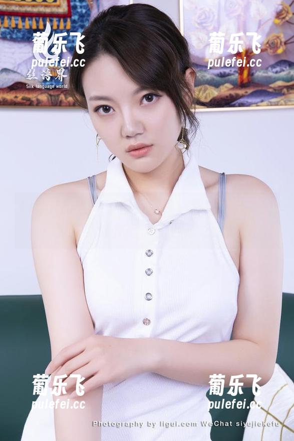 Ligui丽柜-小智贤 Ligui丽柜 - 小智贤写真:双生花开,资源多到让你瞪眼的温情之选!