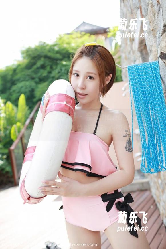 MFStar模范学院-奈美nana MFStar模范学院 - 奈美nana的写真:若隐若现,却好像总能牵动心弦的合集。