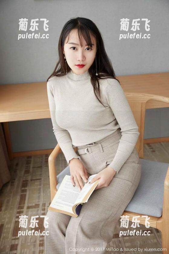 MiiTao蜜桃社-陌子Mandy MiiTao蜜桃社 - 图集里的陌子Mandy:在旅途中和自己的影子聊天
