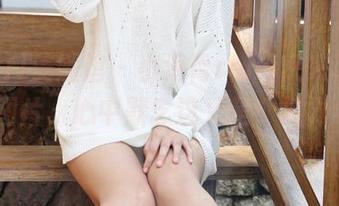 MyGirl美媛馆 – 小海臀rena又来了，最新JK图片，心中默念这又是个视力大考验…