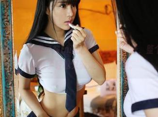MyGirl美媛馆 – 糯美子Mini的内衣写真选得好，整个画面就像是渗透了轻松又微妙的电流感。