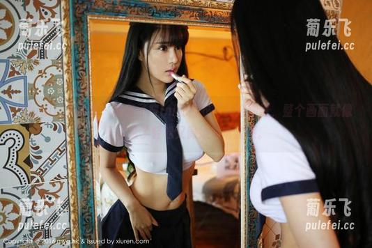 MyGirl美媛馆 - 糯美子Mini的内衣写真选得好，整个画面就像是渗透了轻松又微妙的电流感。
