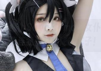 当诺艾尔遇上SayoMomo，女仆装原图合集连我都想投降的样子！