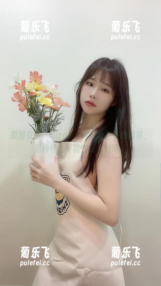 原图在手，Sira(시라)的粉色在线翻转，是种什么可能性让人好奇。