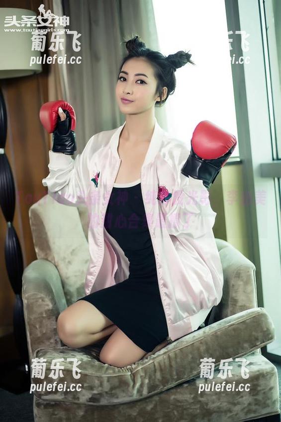 TouTiao头条女神 - 纯净没光影，李由美的甜心合集最撩了