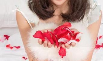 UGirls尤果网 – 高质量的Zora若拉天台，大气又随性的小情愫
