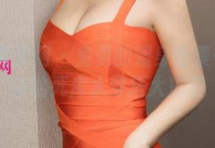 UGirls尤果网 – 免费的湿身合集——景思晴的死库水穿搭大揭露