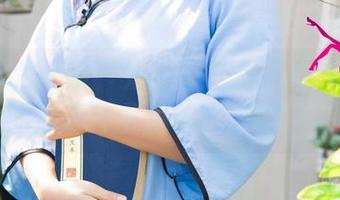 UGirls尤果网 – 短裙不止是风筝：谭晓彤的免费作品供你随意欣赏。