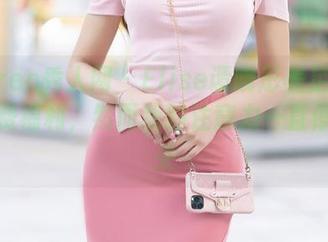 Xiuren秀人网 – Elise谭晓彤美足图集是免费福利，然而我的注意力一直停不下来