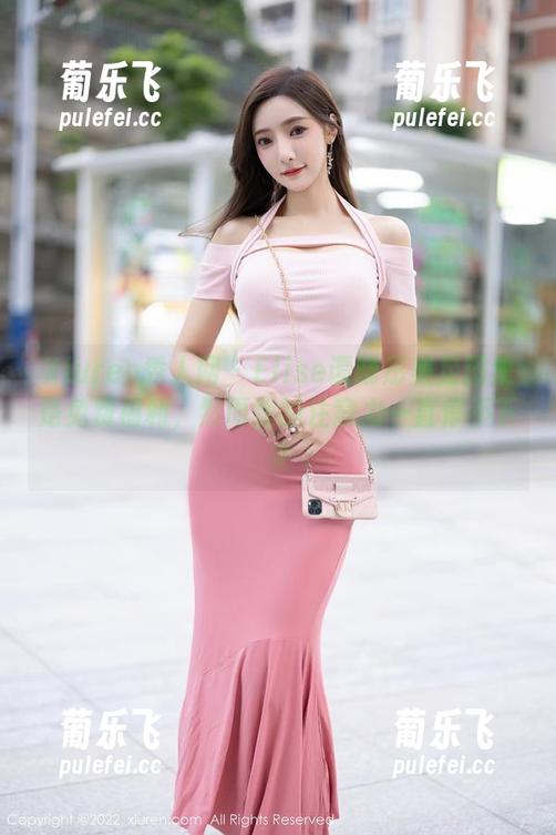 Xiuren秀人网 - Elise谭晓彤美足图集是免费福利，然而我的注意力一直停不下来