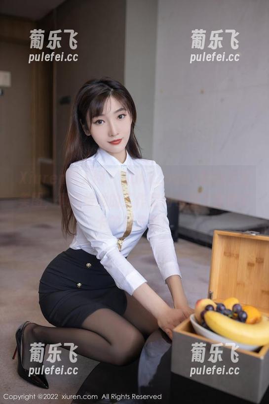Xiuren秀人网-Suki_baby Xiuren秀人网 - Suki_baby的办公室美图,真想给她的工作空间也加个签到打卡的标签呢!