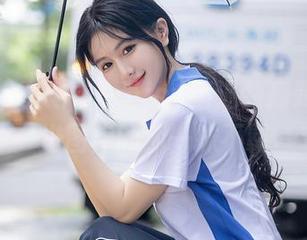 Xiuren秀人网 – 当icy猪遇到高跟鞋，照进图库的那一抹不羁