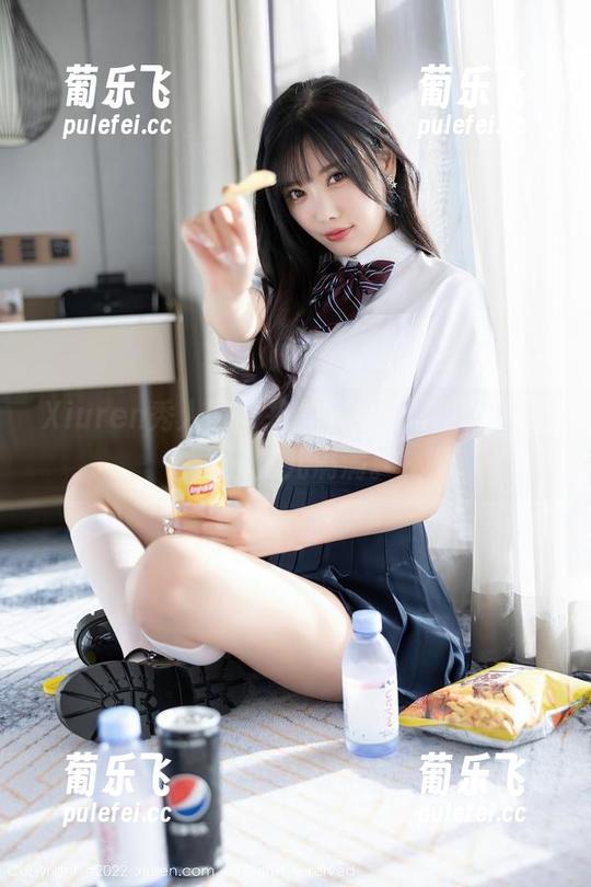 Xiuren秀人网 - 抢先看！叶梦轩原图，女王范儿满满。