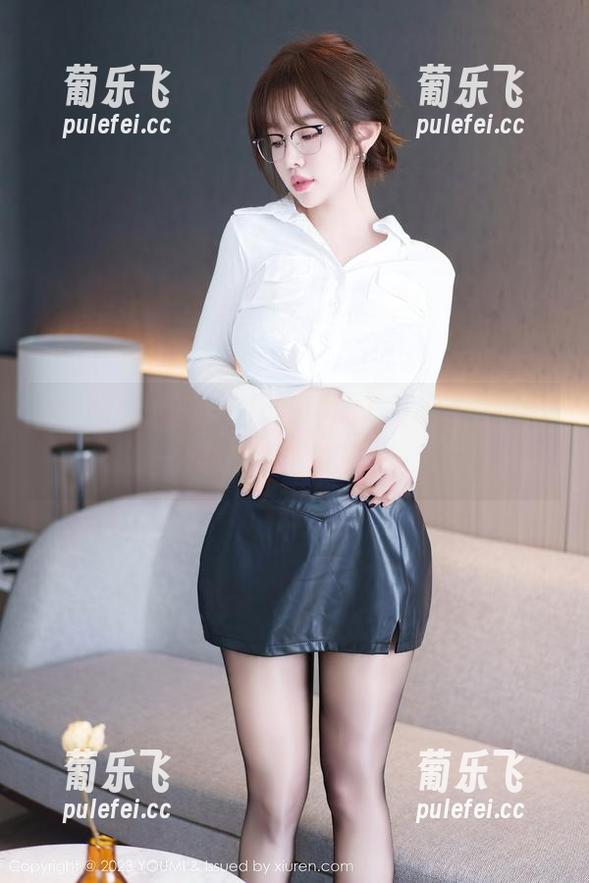 YouMi尤蜜荟-周妍希 YouMi尤蜜荟 - 周妍希的灰丝图集,翻了又翻,看得我头疼。