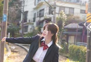 YouMi尤蜜荟 – 写真大咖张思允Nice的裸足图录：别被脚丫迷了心智！