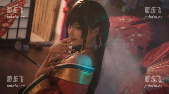 伊喵君_Nya 最新!泳衣佳作—伊喵君_Nya,你这是在给谁穿呢?