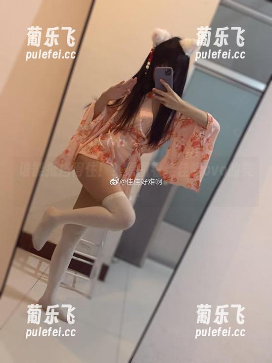 佳佳酱ovo 谁能抵挡得住!?原图看佳佳酱ovo的美腿!