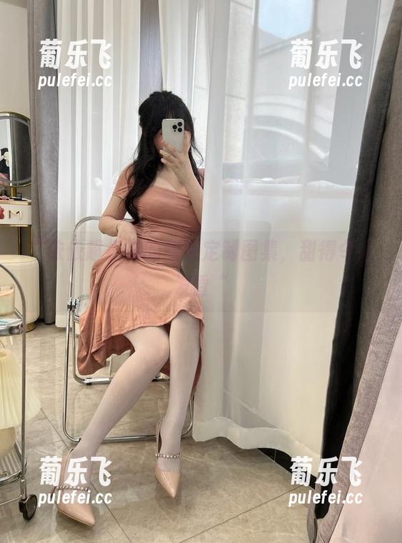 依依超级懒 “依依超级懒的甜点定制图集,甜得令人发昏“