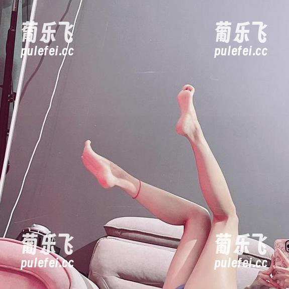 兔宝妮to 微密圈 - 精选兔宝妮to的纯白脱俗之作,哼,这多像白纸上的涂鸦呀!