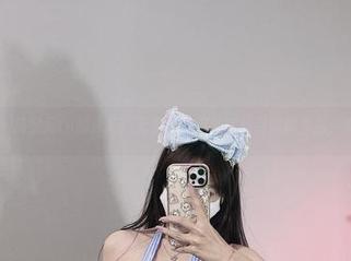 微密圈 – 兔宝妮to的泳装：无圣光，但确实吸引眼球作品，真难得。