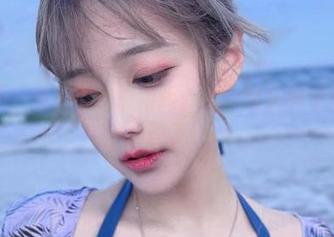 这年头，私拍学姐最新版，啾小妍又抓住我们的心理了！