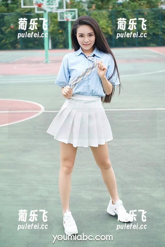 尤蜜荟-夏美子 尤蜜荟 - 夏美子的每一张私拍,剧情似乎都在和我对话