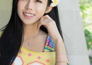 推女神 – 浴缸控必看，战姝羽Zina的精选写真，哪个角度都显得别致，难怪她很会玩。