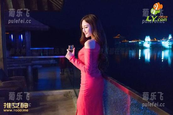 推女神-谭晓彤 推女神 - 谭晓彤精选海边日记:每一波浪都在催我减肥,但我偏不听!