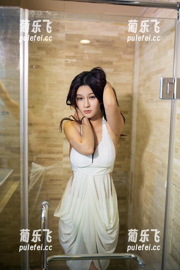 推女郎 - 睡衣图集：Lina，你的床铺在等你！