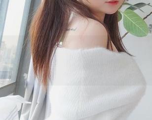 宅女日常没啥特别的，但是依酱吖的美图总能让这一切变得不那么单调。