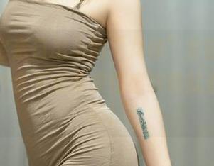 桃良阿宅亲自出马的“女神”套图，下载吧！文件会不会带来情感纠葛就看你自己咯！