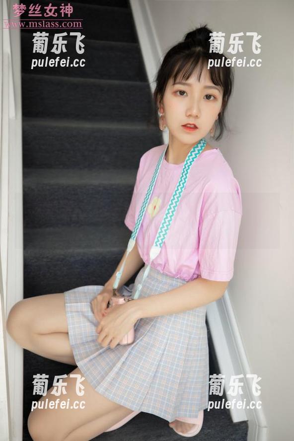 梦丝女神-魏婷婷 梦丝女神 - 如果你觉得魏婷婷的秘密没啥,看了原图再来分享体会!