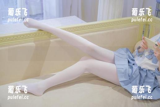 森萝财团-Sia 森萝财团 - Sia的圣诞写真:我是不是对雪花有了新的认识?