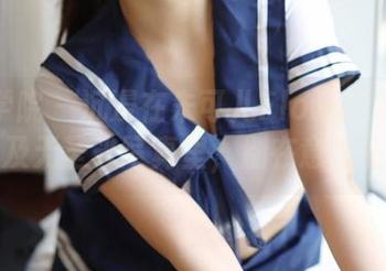 模范学院 – 沉浸在朱可儿Flower的睡衣及无圣光写真里，别在意太多