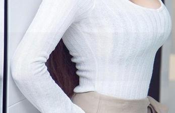 爱尤物 – 吴美溪的写真:一秒变天使,旁边的摄影师是不是自带滤镜?