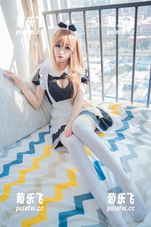 猫君君MaoJun 当少女遇上猫君君MaoJun:免费美图里的恣意与自我的交融