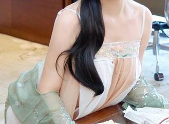 秀人网 – 福利福利，冷月yuer的双人写真，配对得比炒菜还生动！