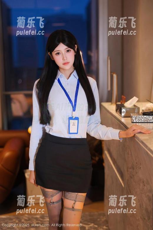 秀人网 - 双笙Alina的天台深意，最新的写真集，让我想起了小时候
