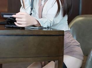 秀人网 – 原图中，少女心雪雪的蕾丝把我的审美拉到很高，然后让我不知所措，咋办？