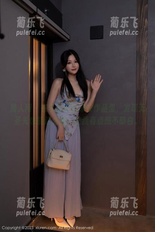 秀人网 - 在李丽莎的泳衣作品里，发现无圣光也能这么美，让我有点想不明白。