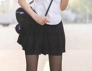 秀人网 – 当瑞瑞ruirui遇上万圣节：原图写真背后的恐怖趣事