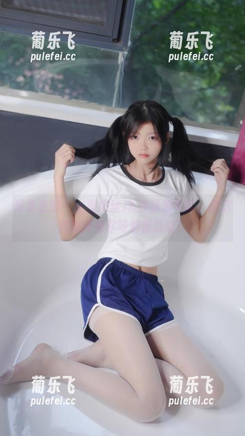 紧急企划 - 小恩黑丝JK作品集更新，像这样的好看你可别错过哦！