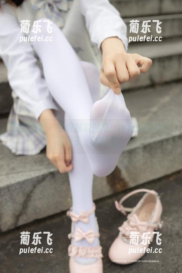 紧急企划-小恩 紧急企划 - 免费独家图集:小恩的睡衣也有段子,别眨眼!