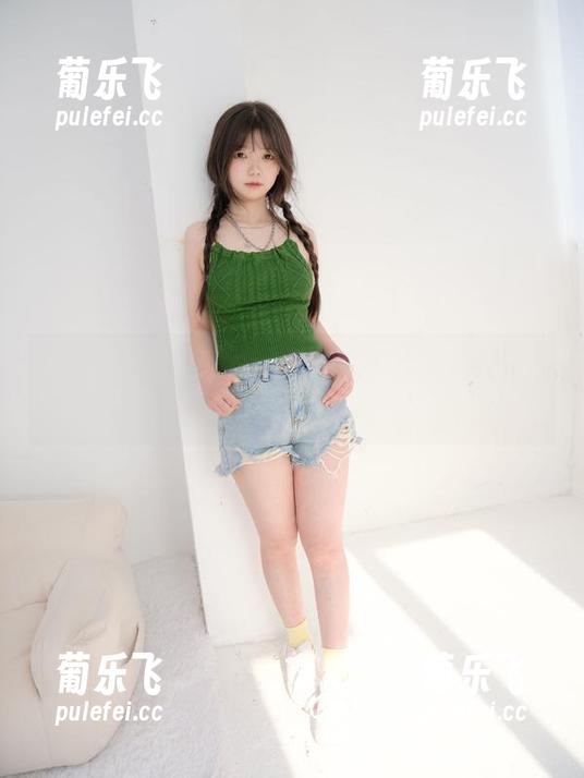 紧急企划 - 林书辞的睡衣写真集，清新look引人瞩目？