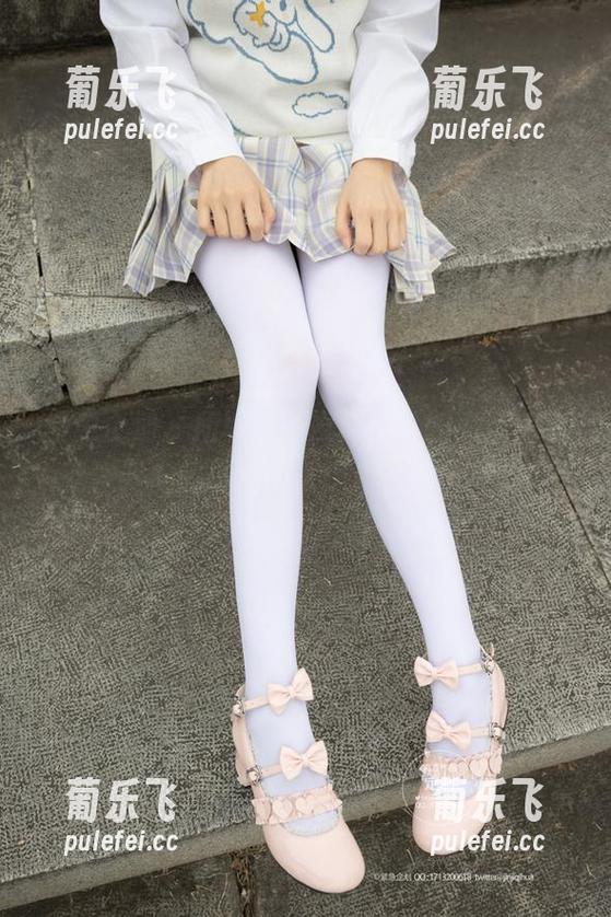 紧急企划 - 所以说，樱樱樱可的高清美腿就像调皮的小精灵，总是在眼前晃荡！