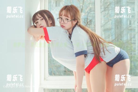 菠萝社-夏美酱 菠萝社 - 夏美酱套装写真合集——每一次转身,都是一出戏!