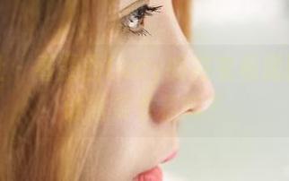 蜜桃社 – 看露西Lucy的内衣私房图包，谁需要衣柜嘛？